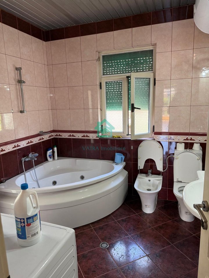 🇦🇱 IN AFFITTO – SECONDO PIANO DELLA VILLA PRIVATA