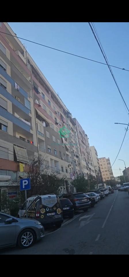 Negozio in Vendita a Fabrika e Miellit, Tirana - 300000€ | 160 m²