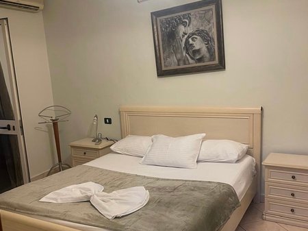 For rent 1+1 near the Train Station