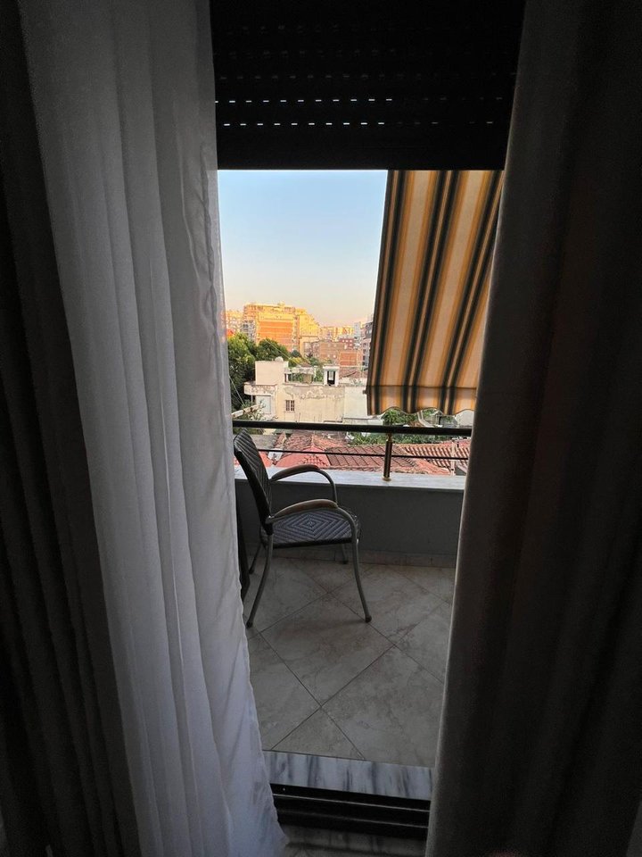 Monolocale in affitto in Via Barrikadave/ Centro