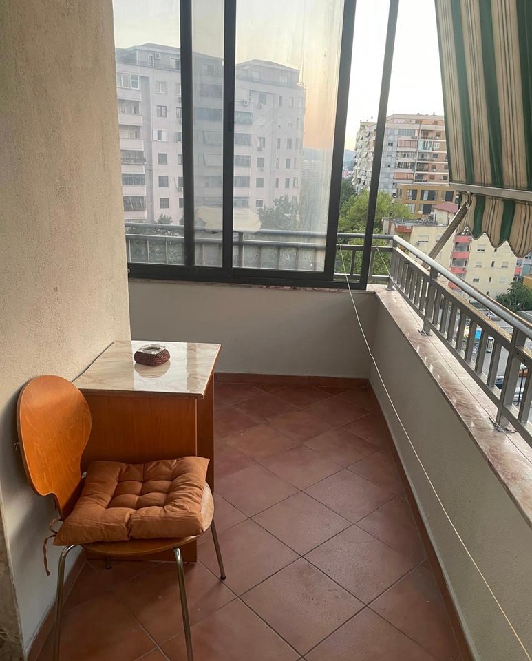 For rent 1+1 near the Train Station