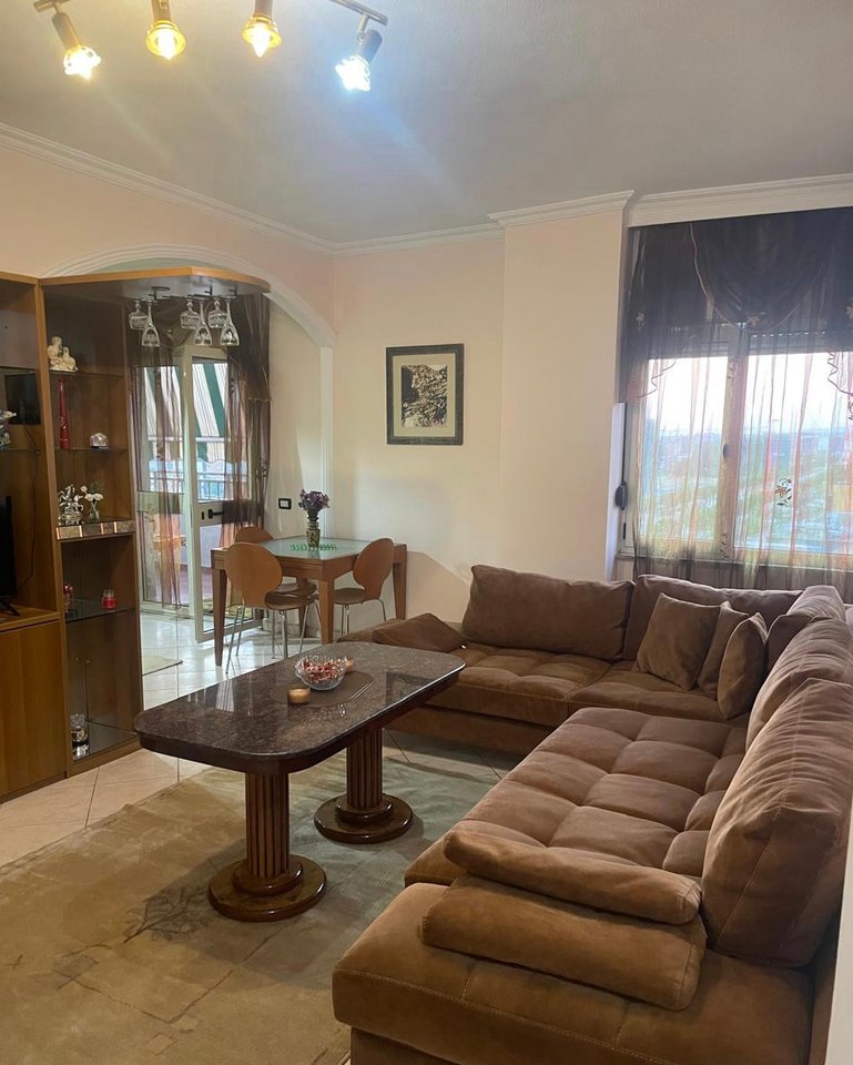 For rent 1+1 near the Train Station