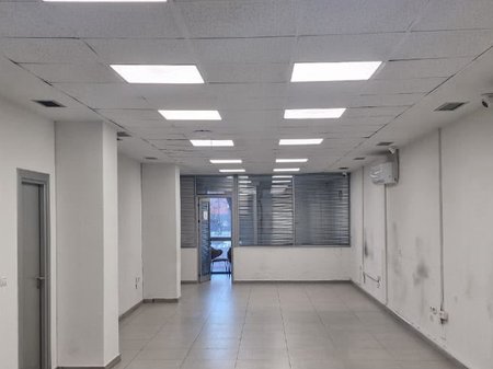 Business premises for rent on Kavaja street/ Condor Center