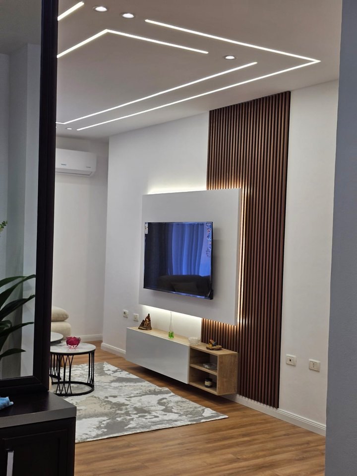 Appartamento 2+1 in vendita a Yzberisht/ Palazzi Cabej