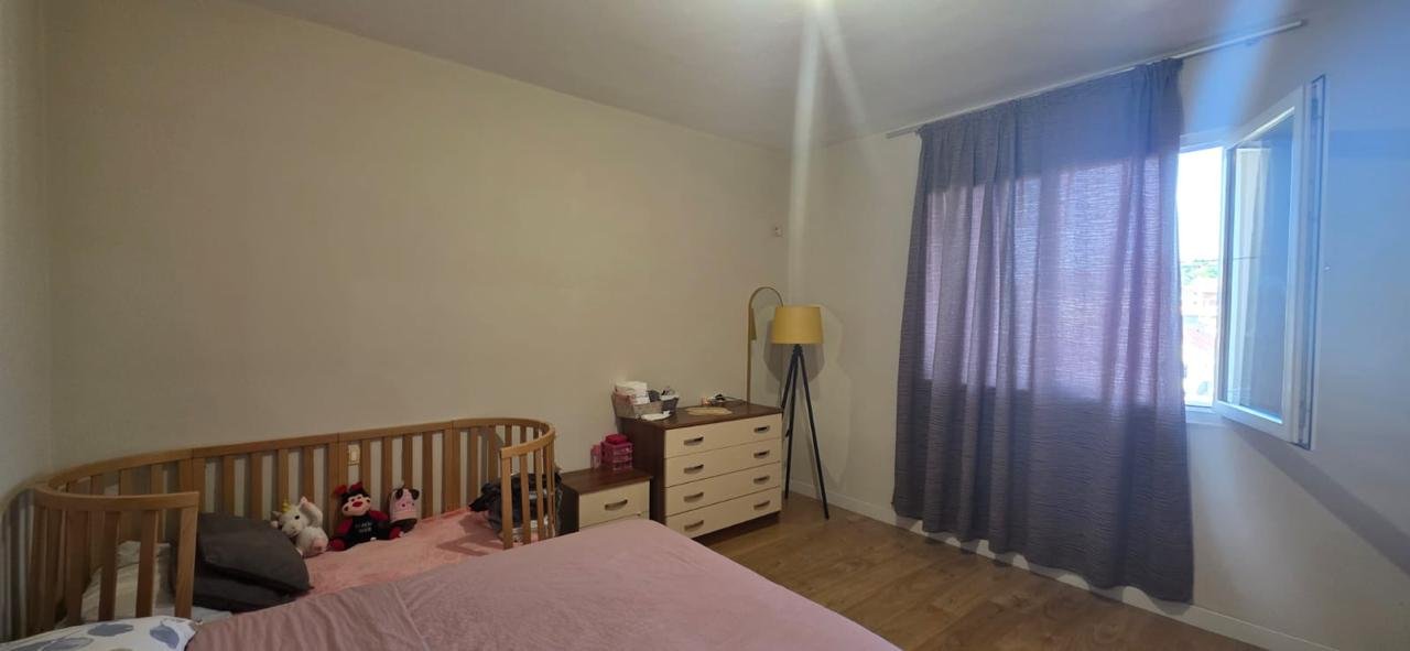 Shitet Apartament 2+1 ne Yzberisht / Rotondo Yzberishtit