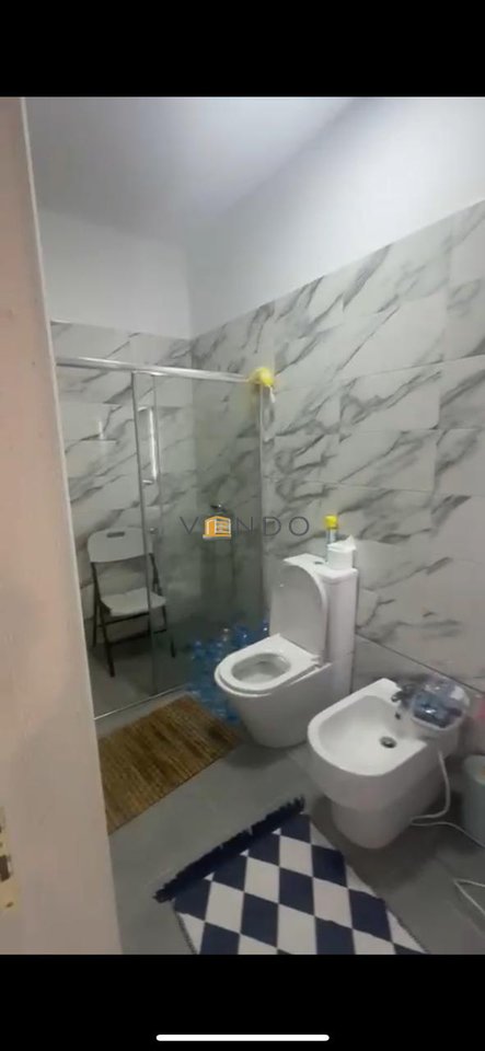 Shitet Apartament 2+1+2 ne Gjir te Lalzit/ Lura 3