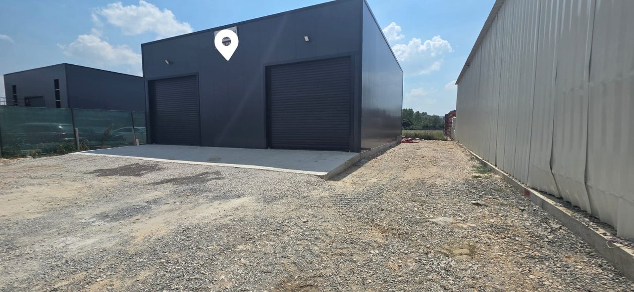 Capannone in affitto presso City Park