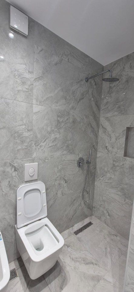 Shitet Apartament 1+1 te Ish Parku ne rrugen Fadil Bodinaku