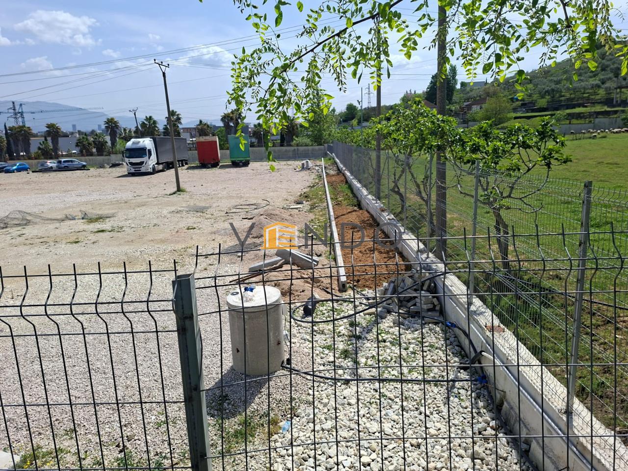 Land for rent in Yrshek.