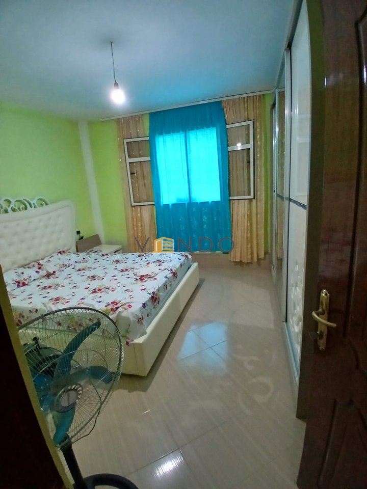 Private House 2+1+2 for Sale in Lanabregas