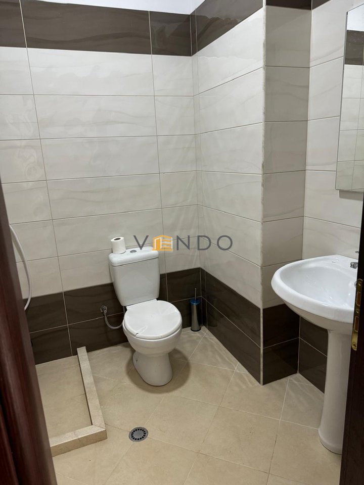 Shitet Apartament 1+1 ne Gjire te lalzit  / Tek FishLand