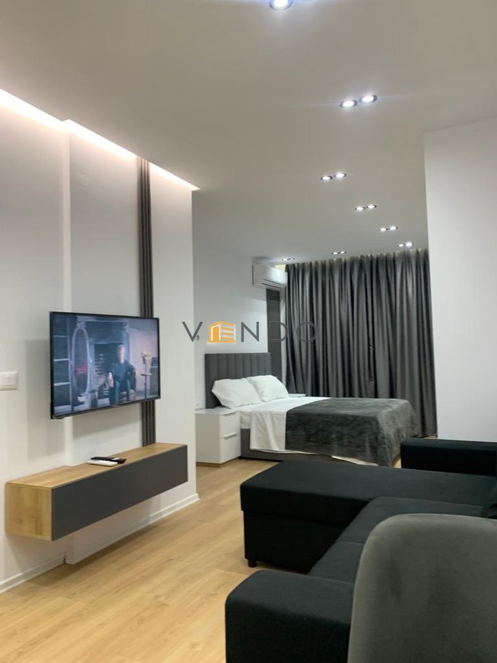 Affittasi 3 monolocali per BNB nel centro vicino a piazza Skenderbej