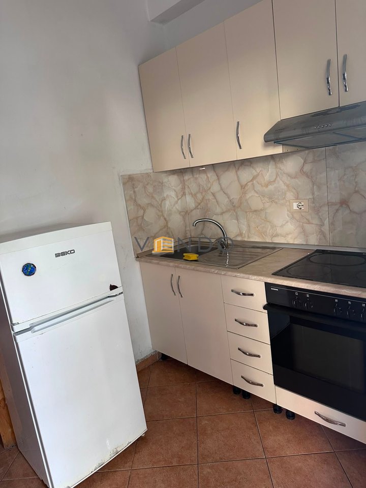 Apartment 1+1 for rent at Zogu i Zi behind ER Petrol