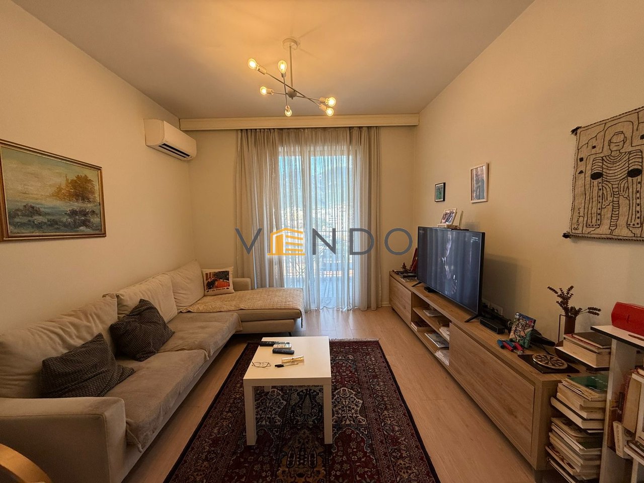Appartamento 1+1 in vendita a Xhamllik vicino all'ospedale n.5