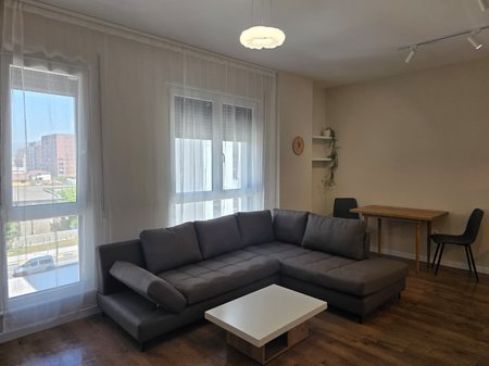 Appartamento 1+1 in affitto a 5 Maj/ Residenza Tirana Uptown