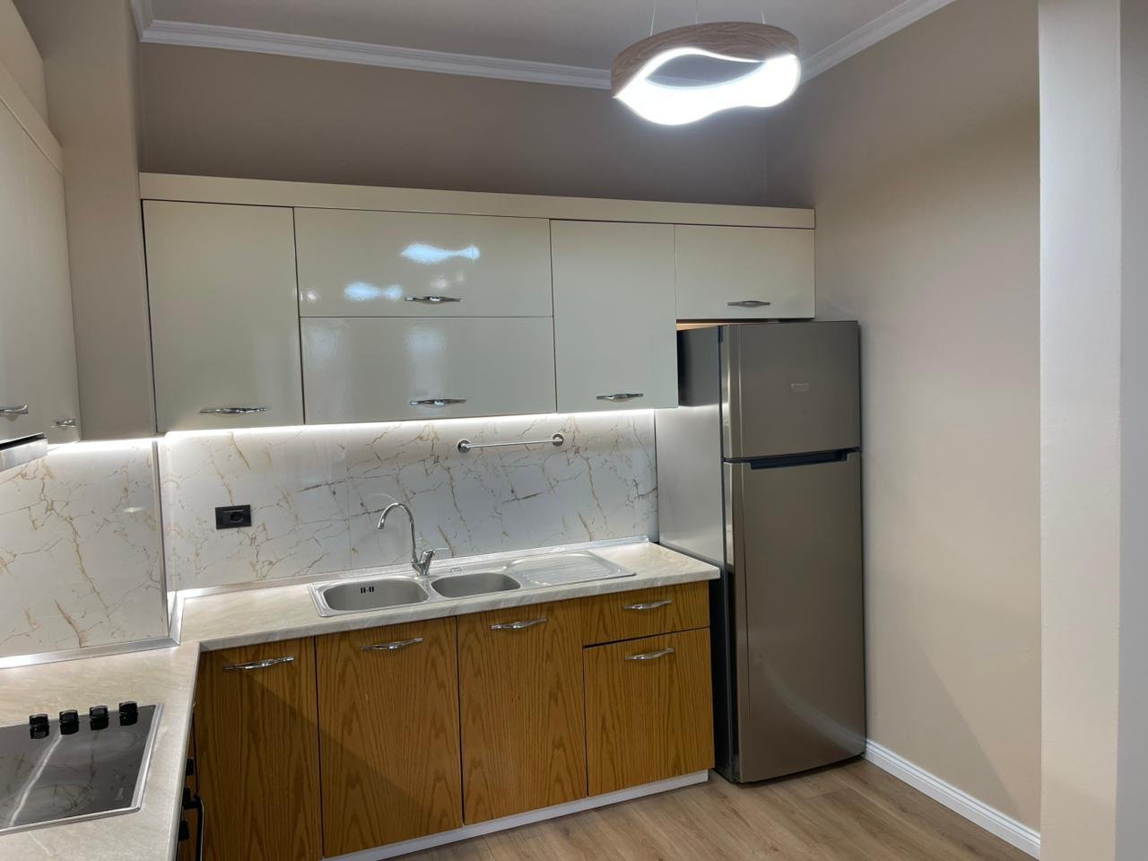 Apartment 1+1 for rent at Kosovareve Street/ Center