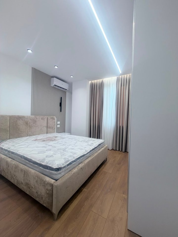 Appartamento 1+1 in affitto a 21 Dhjetori/ vicino all'Hotel Mondial