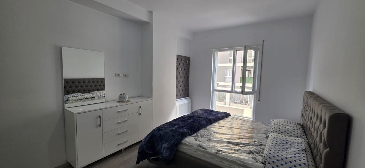 Apartment 2+1 for rent at Univers City
