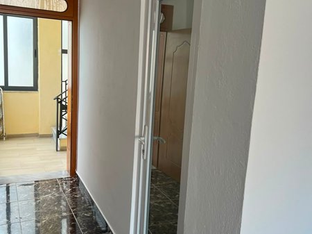 In affitto 3+1 
2° piano di una villa in Ali Dem in via Mihal Grameno