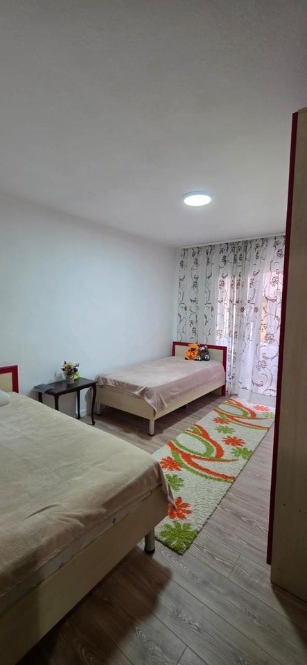 Appartamento 4+1+2+2 in vendita in Ali Dem/ Vicino alla strada Tanush Topia