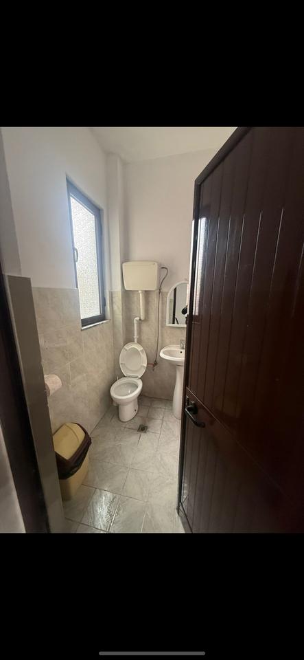 Office 35m² for rent opposite the Parliament in the center