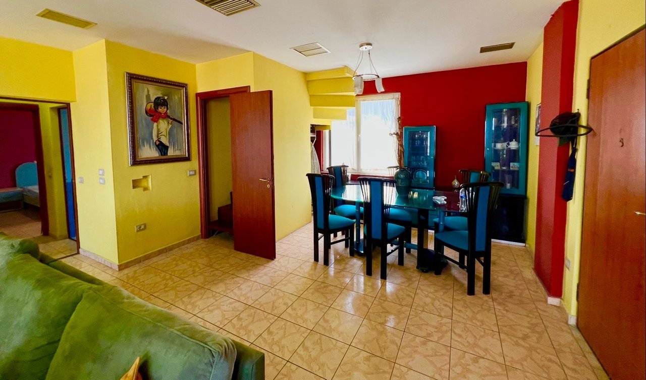 Duplex 4+1+2 for sale at Kodra e Diellit nr1/ Near the Eleonore foundation.