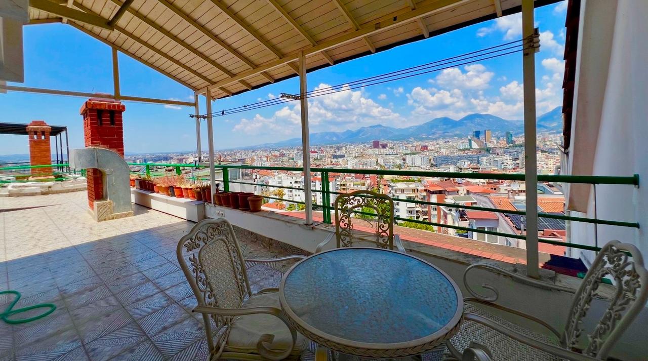 Duplex 4+1+2 for sale at Kodra e Diellit nr1/ Near the Eleonore foundation.