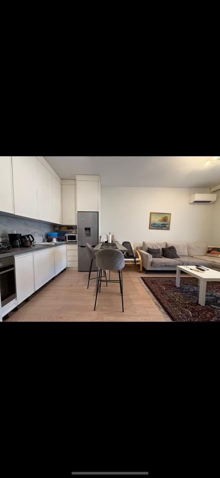 Apartment 1+1 for sale in Xhamllik near hospital nr5