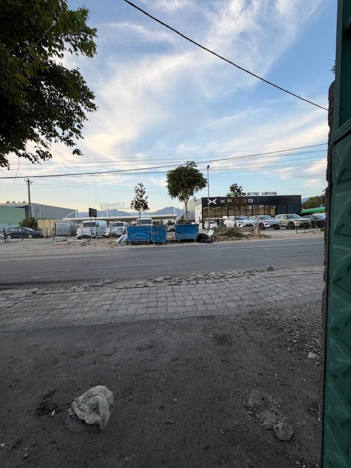 Warehouse for sale in Mezez / Opposite Top Channel.