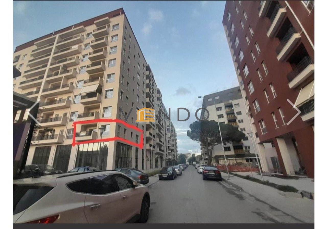 Jepet me qira apartament 2+1 tek KOMPLEKSI AURA, RRUGA DRITAN HOXHA