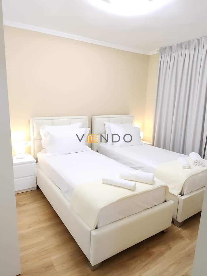 Jepet me qira apartament 2+1 tek Stadiumi Dinamo.