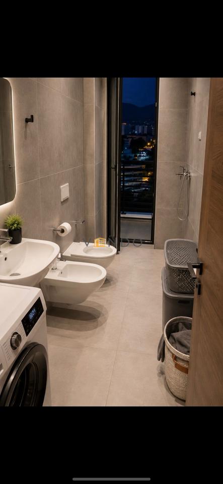 Shitet Apartament 1+1 tek Kompleksi Arlis