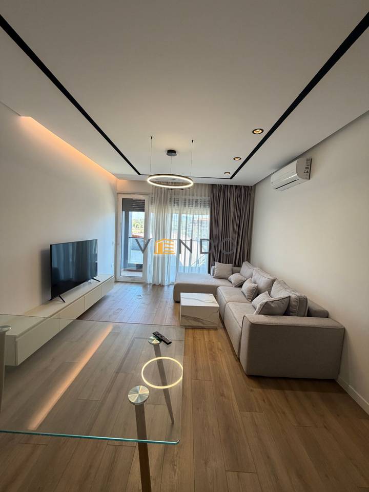 Jepet me qira apartament 1+1 tek Rezidenca Olympic, afer Liqenit Artificial.