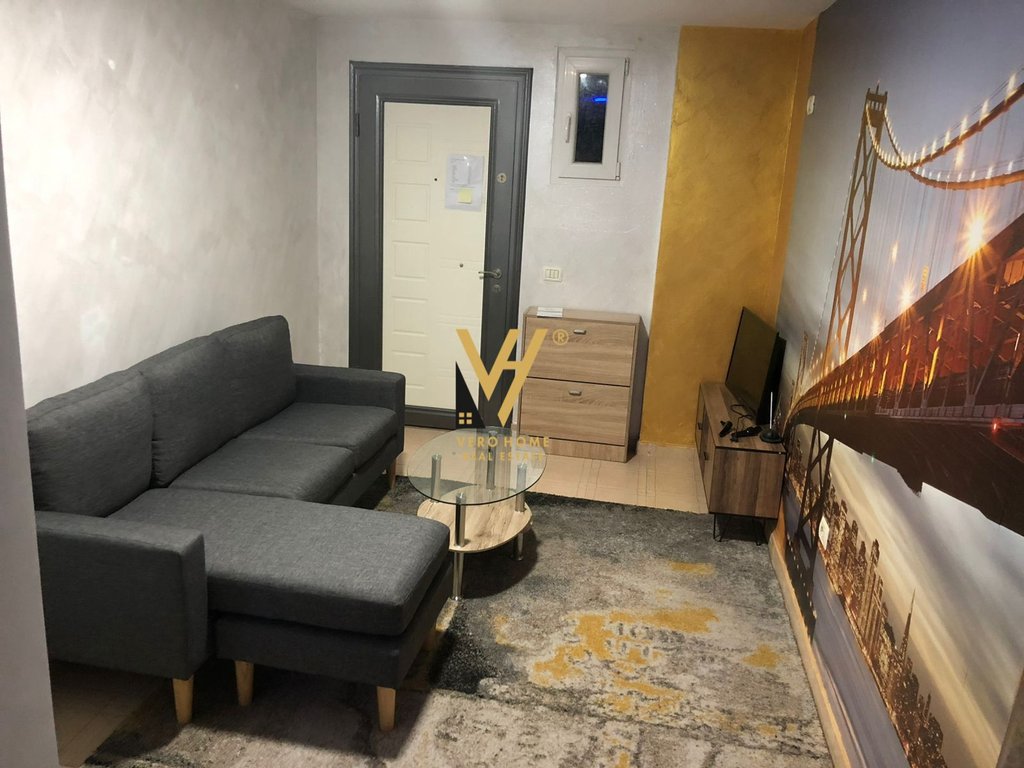 JEPET APARTAMENT 1+1+BLK ME QERA TE PAZARI I RI 450 EURO