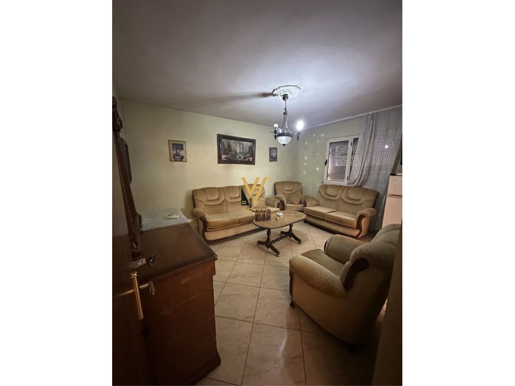 SHITET APARTAMENT 3+1+BLK TE RRUGA IRFAN TOMINI 165.000 EURO