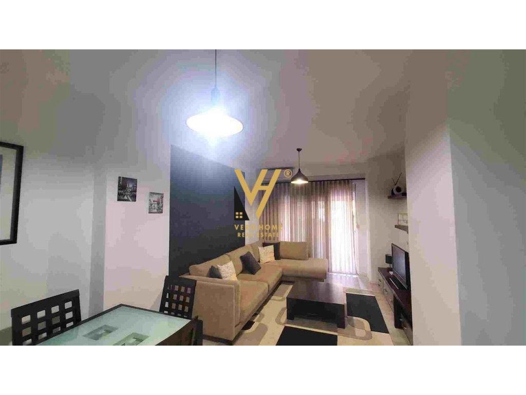 SHITET APARTAMENT 1+1+BLK TE RRUGA RIZA CEROVA 206.000 EURO