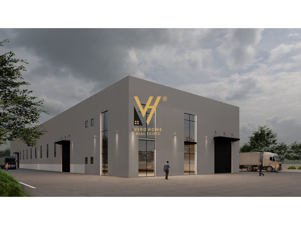 JEPET KAPANON 2.400 M2 ME QERA SHEN VLASH,DURRES 5.400 EURO