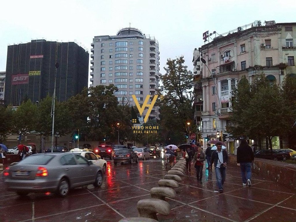 OFFICE 35 M2 FOR RENT IN ISH BLLOK 700 EURO