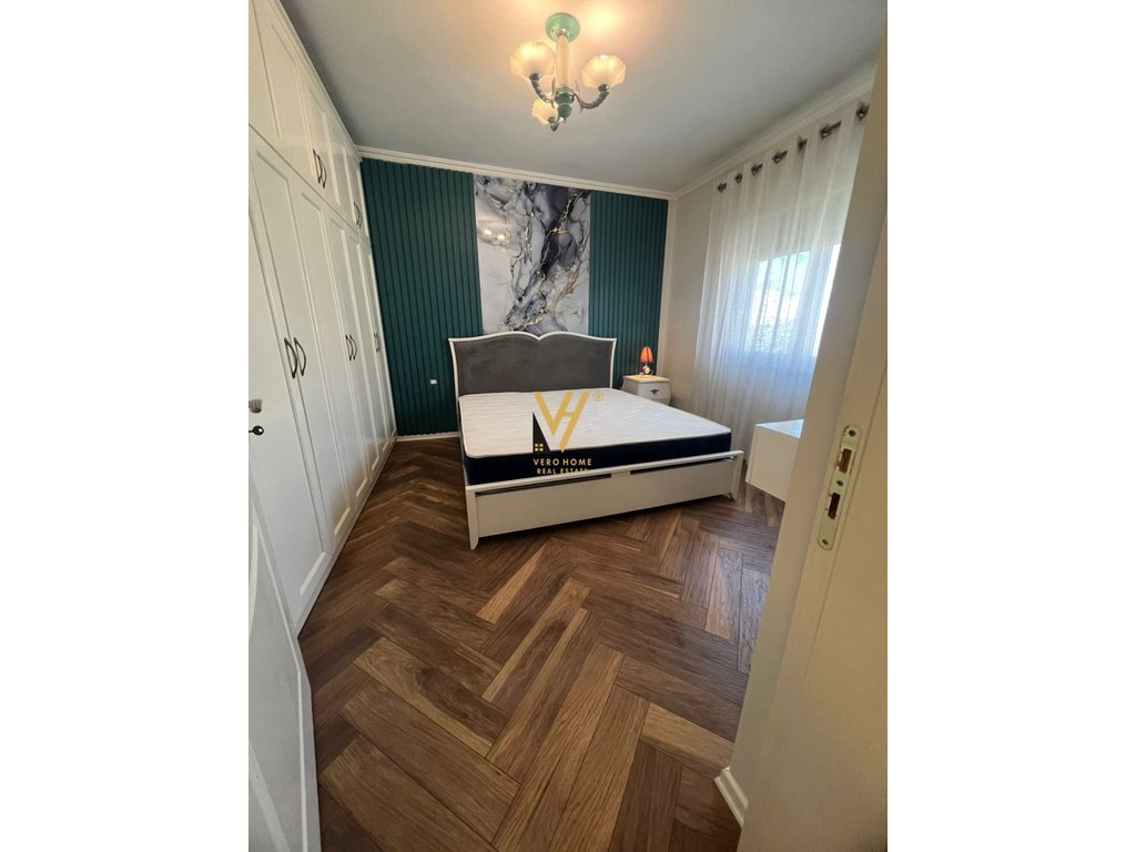 SHITET APARTAMENT 1+1 TE RR.KONGRESI I MANASTIRIT 110.000 EURO