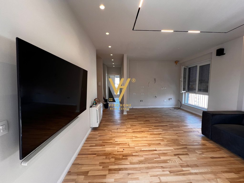SHITET APARTAMENT 2+1,RRUGA “ISLAM ALLA”,380.000 EURO