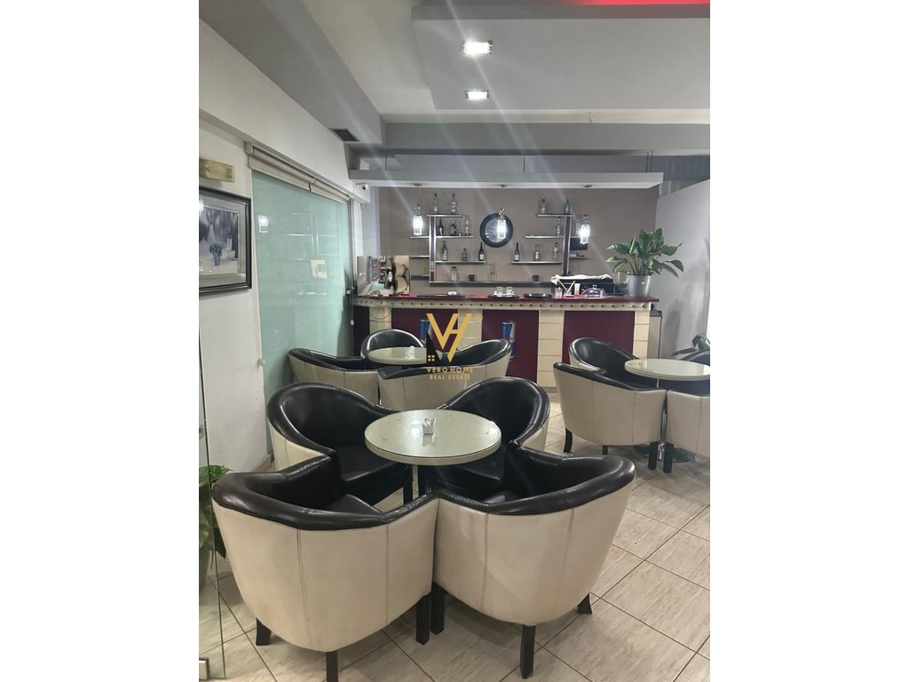 JEPET AMBIENT BIZNESI 160 M2  ME QERA DON BOSKO 1.500 EURO