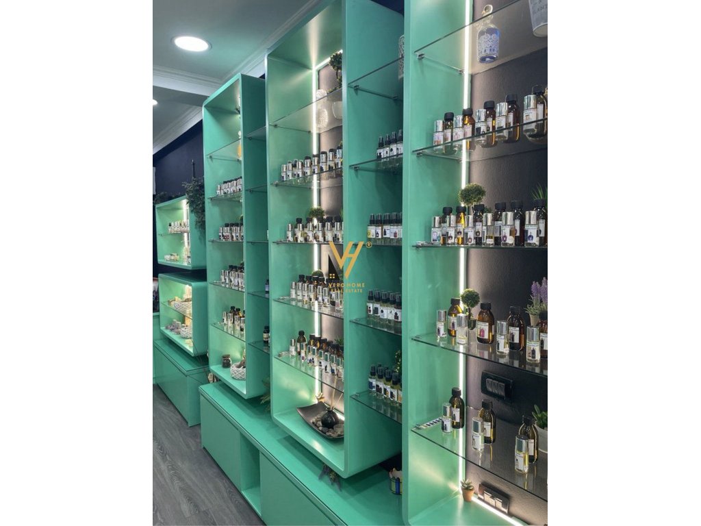 SHITET BIZNES PARFUMERI NE BLLOK 40.000 EURO