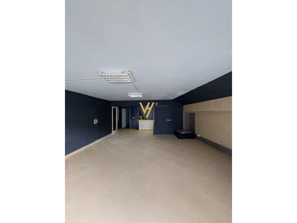 JEPET OBJEKT MULTIFUNKSIONAL ME QERA TE TOP CHANNEL 10.000 EURO