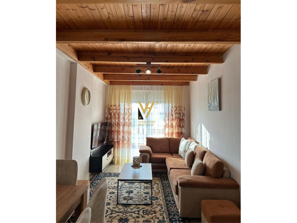 JEPET DUPLEX ME QERA TEK FRESKU 50.000 LEKE