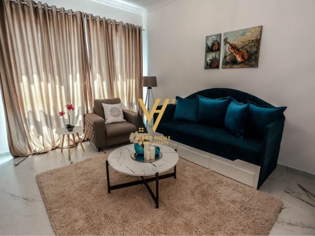 SHITET APARTAMENT 1+1+BLK TE SQUARE 21 225.000 EURO