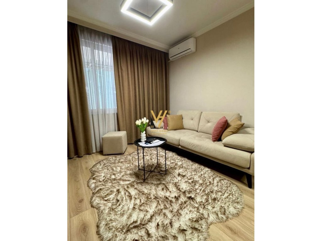 JEPET APARTAMENT 1+1 ME QIRA TE BLLOKU 850 EURO