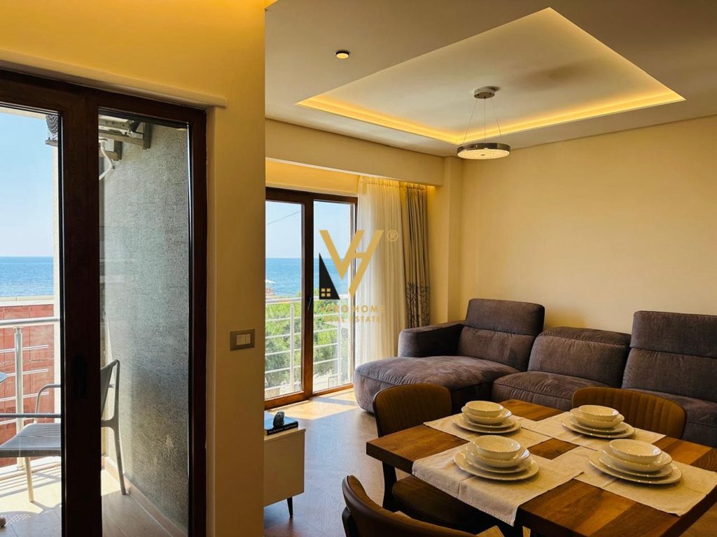 JEPET APARTAMENT 2+1+2+BLK ME QERA TE CURRILA, DURRES 1.000 EURO