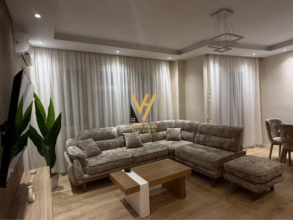 JEPET APARTAMENT 2+1+2+BLK ME QIRA TE KOPSHTI BOTANIK 800 EURO