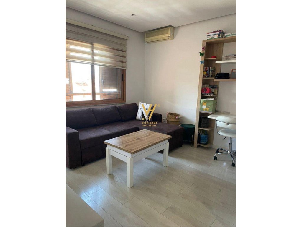 JEPET APARTAMENT 1+1+BLK ME QIRA TE KOMUNA E PARISIT 50.000 LEKE