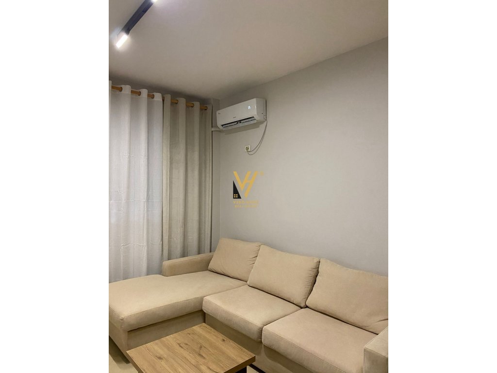 APPARTAMENTO 2+1+VERANDA IN AFFITTO VICINO AL GIARDINO ZOOLOGICO 70.000 LEKE